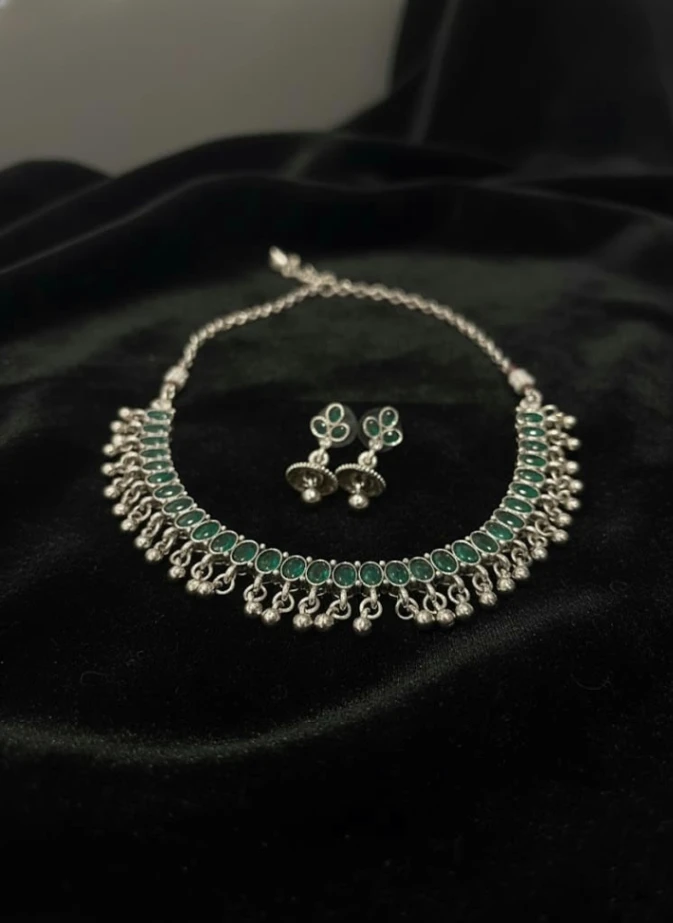 Green Stone Jhumki (Free Shipping)