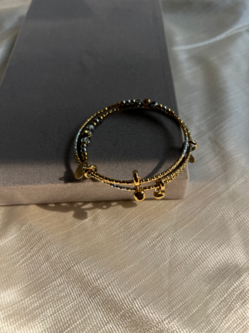 Silgo bangle