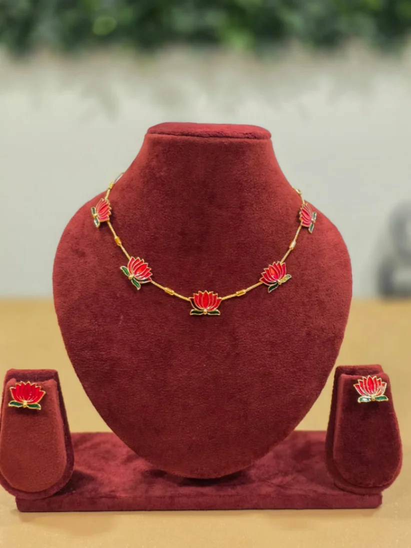 Lotus Necklace (Free Shipping)