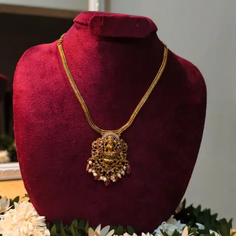 Sri Lakshmi Vaibhavam Pendant