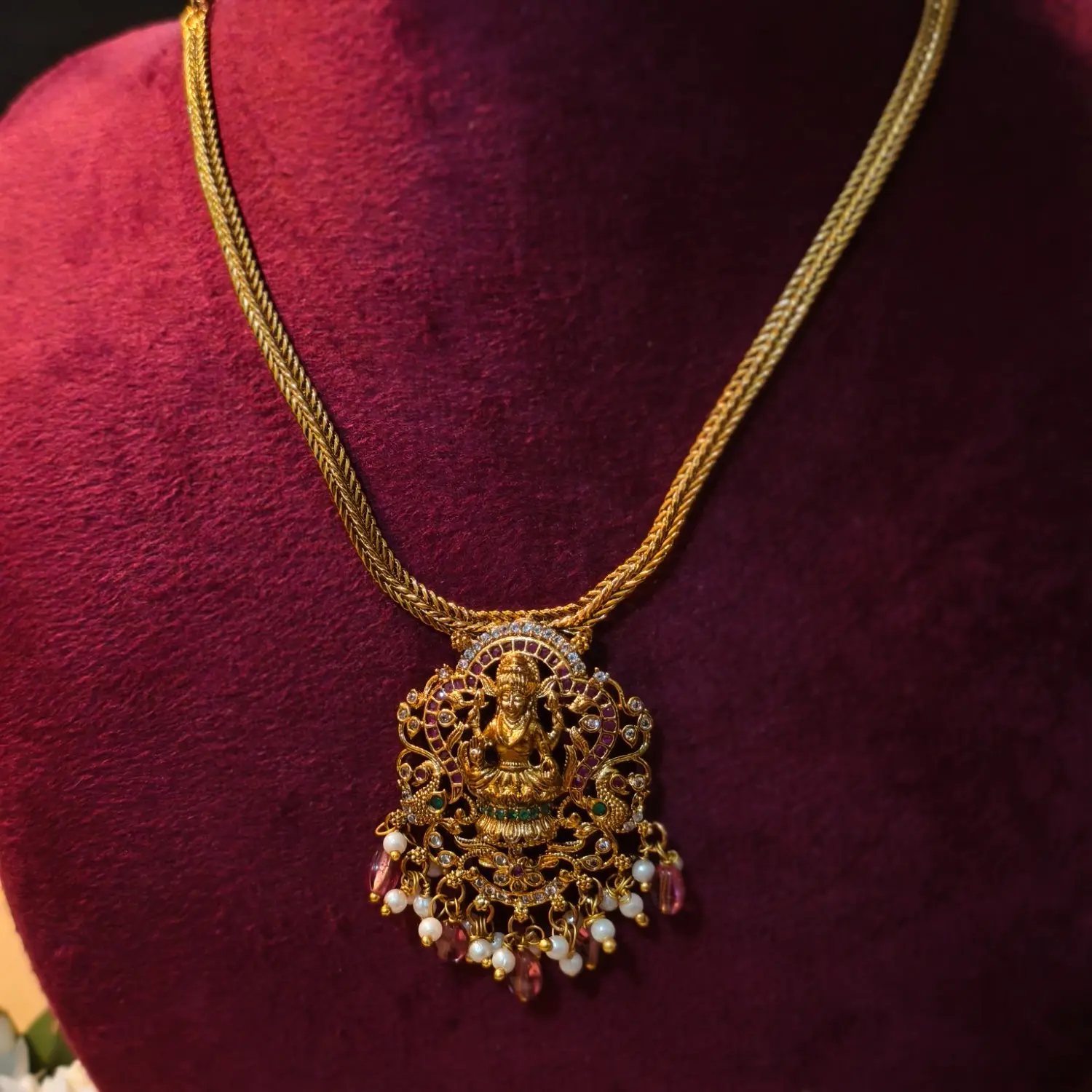 Sri Lakshmi Vaibhavam Pendant