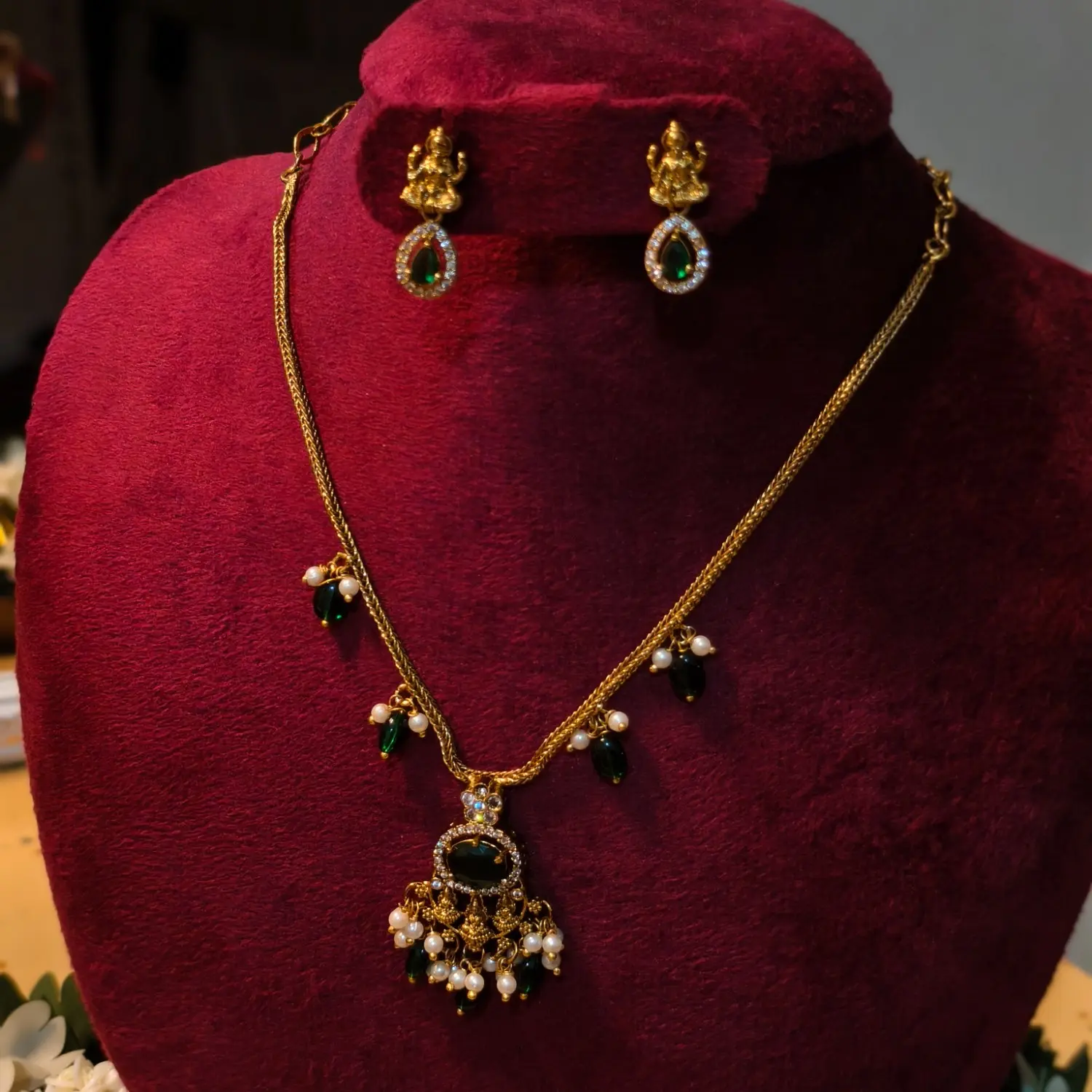 Vaidurya Lakshmi Set
