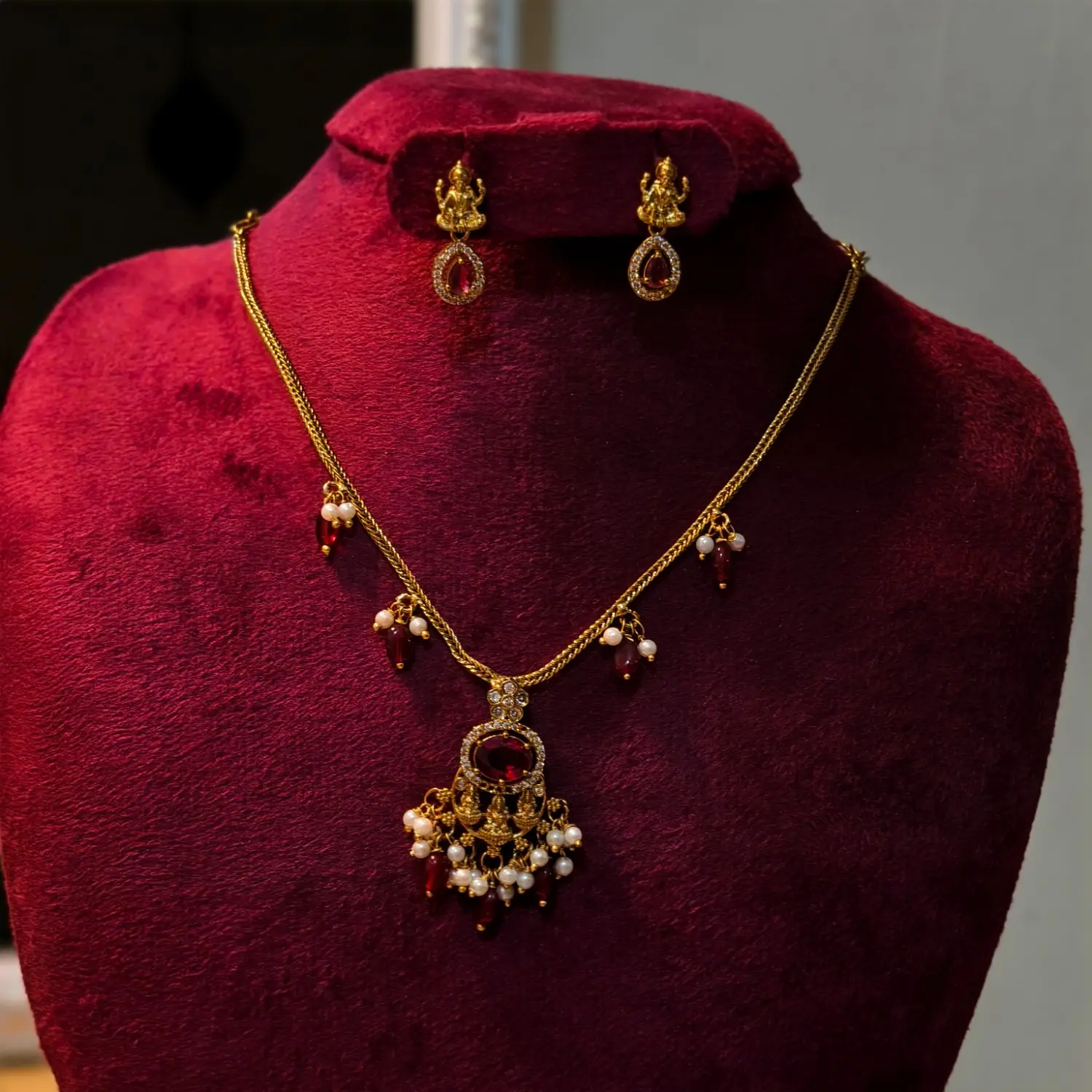 Sindhoora Necklace set