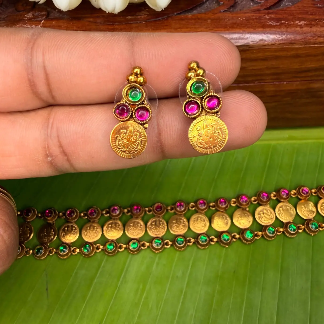 Soubhagya Kasina Addigai Kemp Choker Set SJCH004