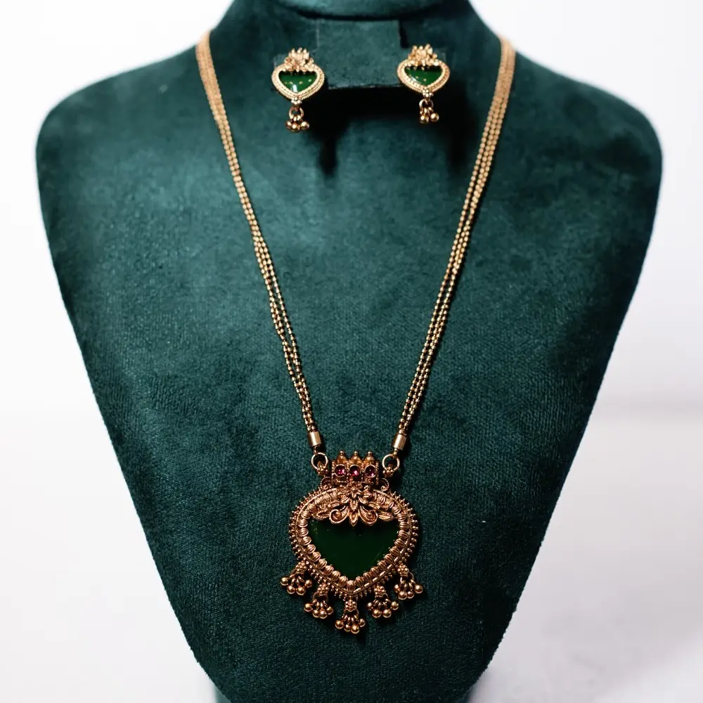 Traditional Kerala Palakka Pendant Chain Set-SP08