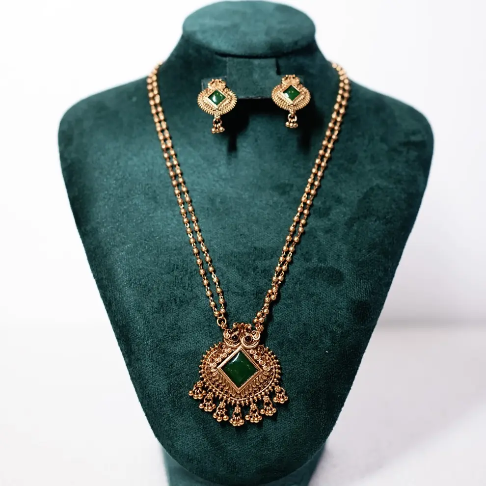 pendant necklace and earring set-SP09