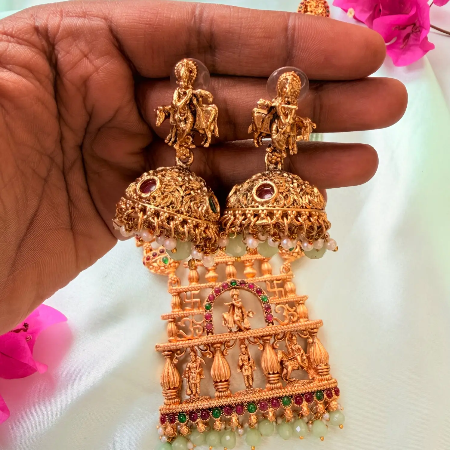 Shringara Royal Temple Arch Lord Venkateshwara Green Bead Long Haram Set