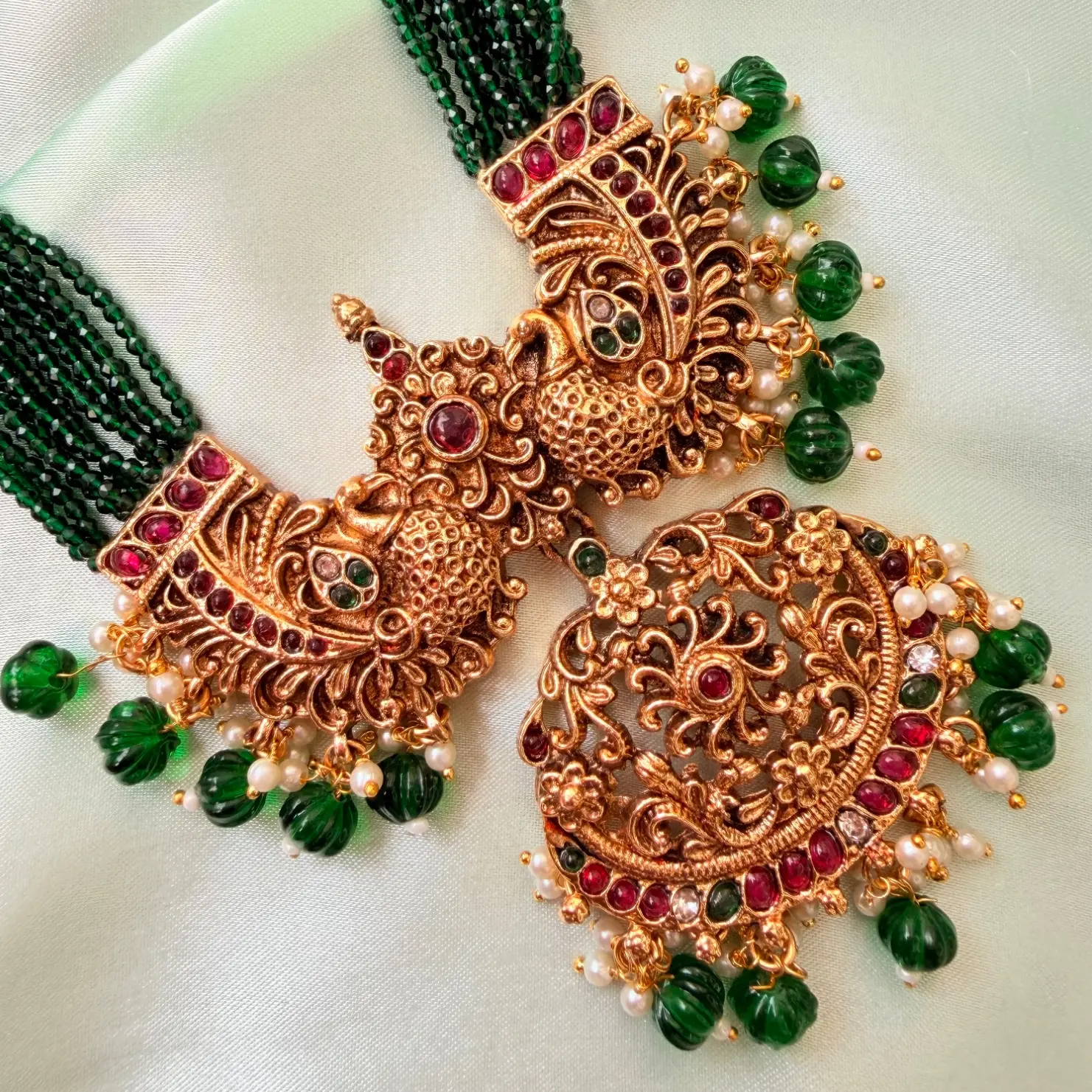 Royal Peacock Emerald Bead Long Haram Set