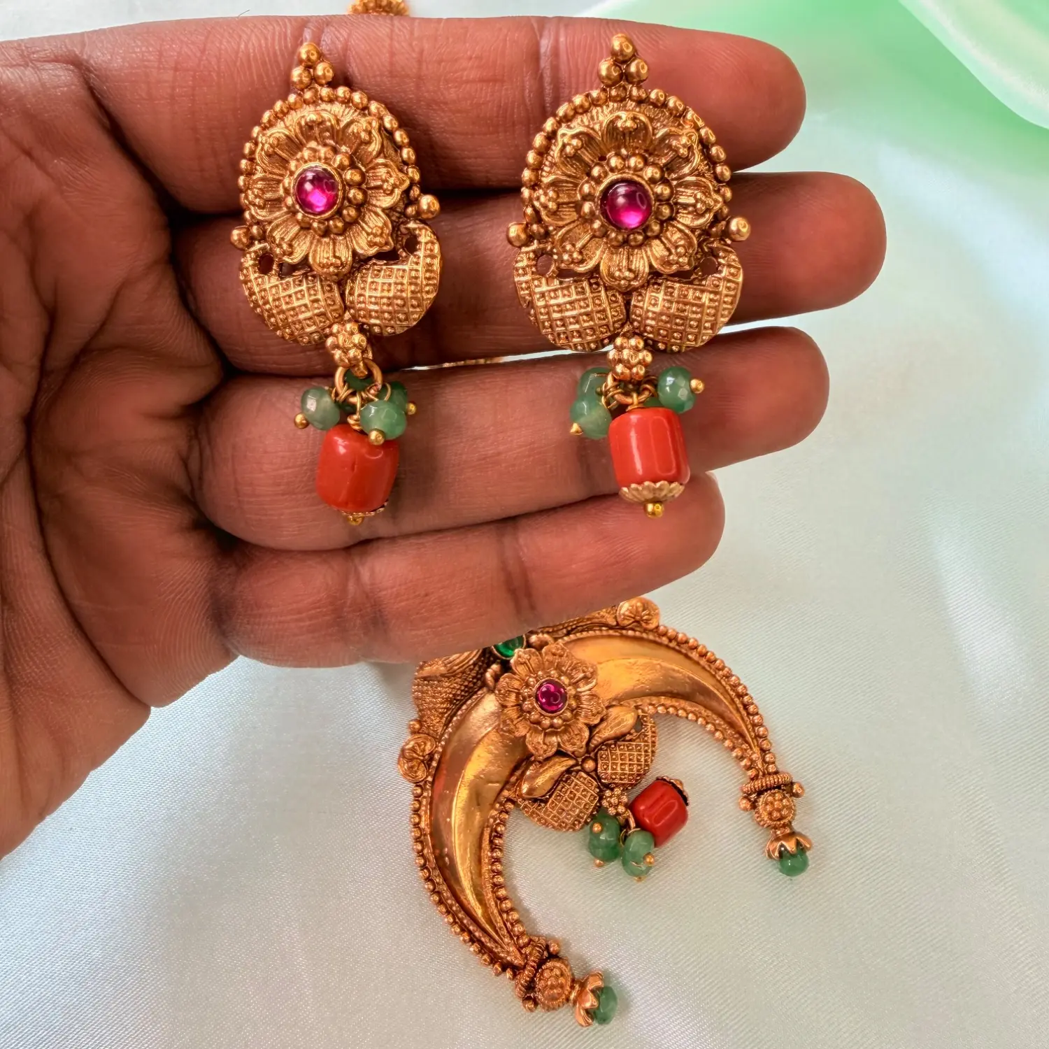 Royal Crescent & Peacock Medium Haaram Set SJMH017