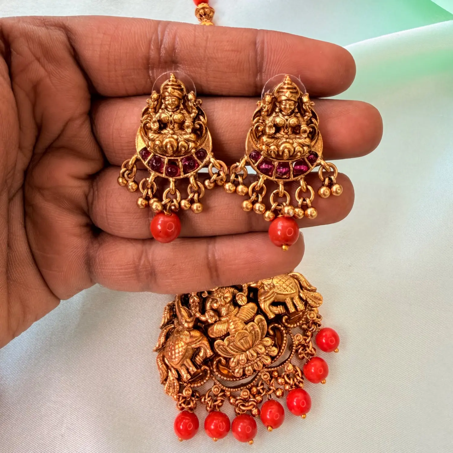 Traditional Gaja Lakshmi Red Bead Medium Haram Set SJMH026
