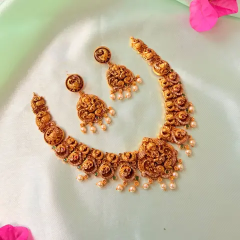 Mayura Soundarya Premium Antique Temple Set SJPM015