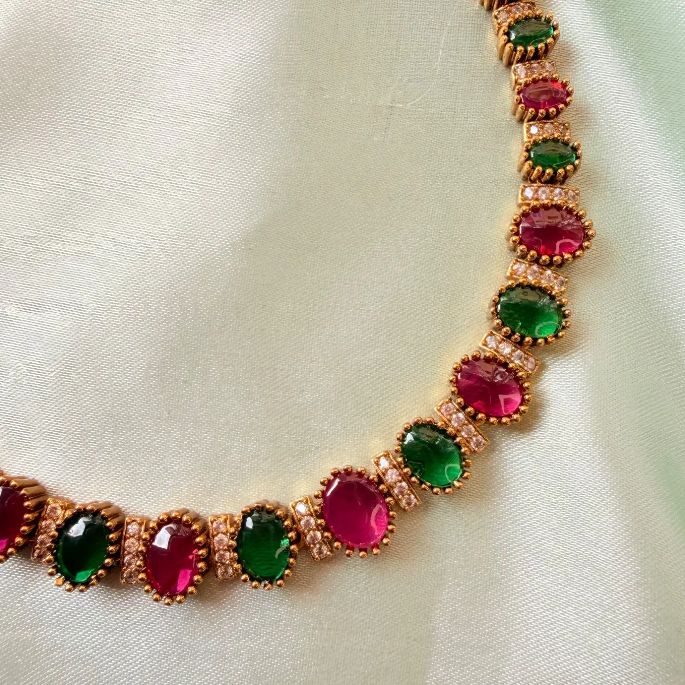 Ruby & Emerald Oval Kemp Choker Set SJAD003