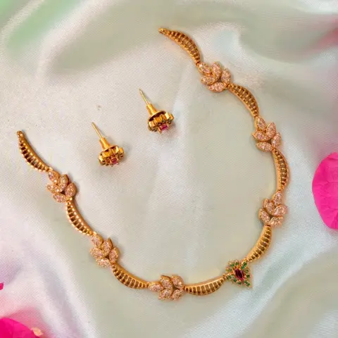 Minimalist CZ Leaf Hasli Neckset SJAD008