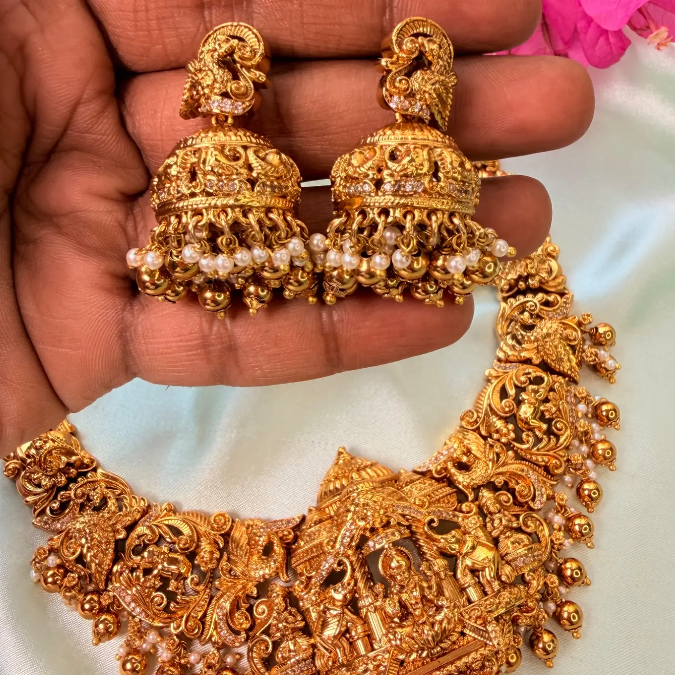 Premium Nakshi Temple Work Goddess Lakshmi Bridal Set SJSB014