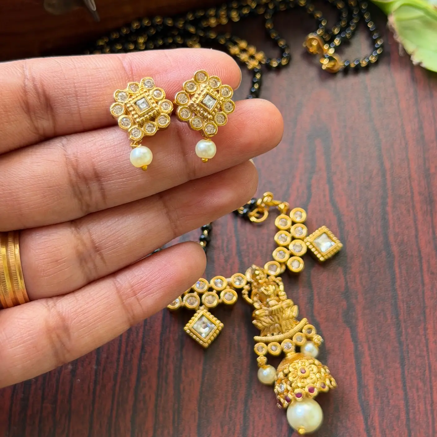 Goddess Lakshmi Antique Temple Jhumka Mangalsutra Set with Matching Earrings SJM002