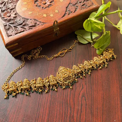 Goddess Lakshmi Antique Temple Vaddanam / Waist Chain with Emerald Green Bead Drops SJMD007
