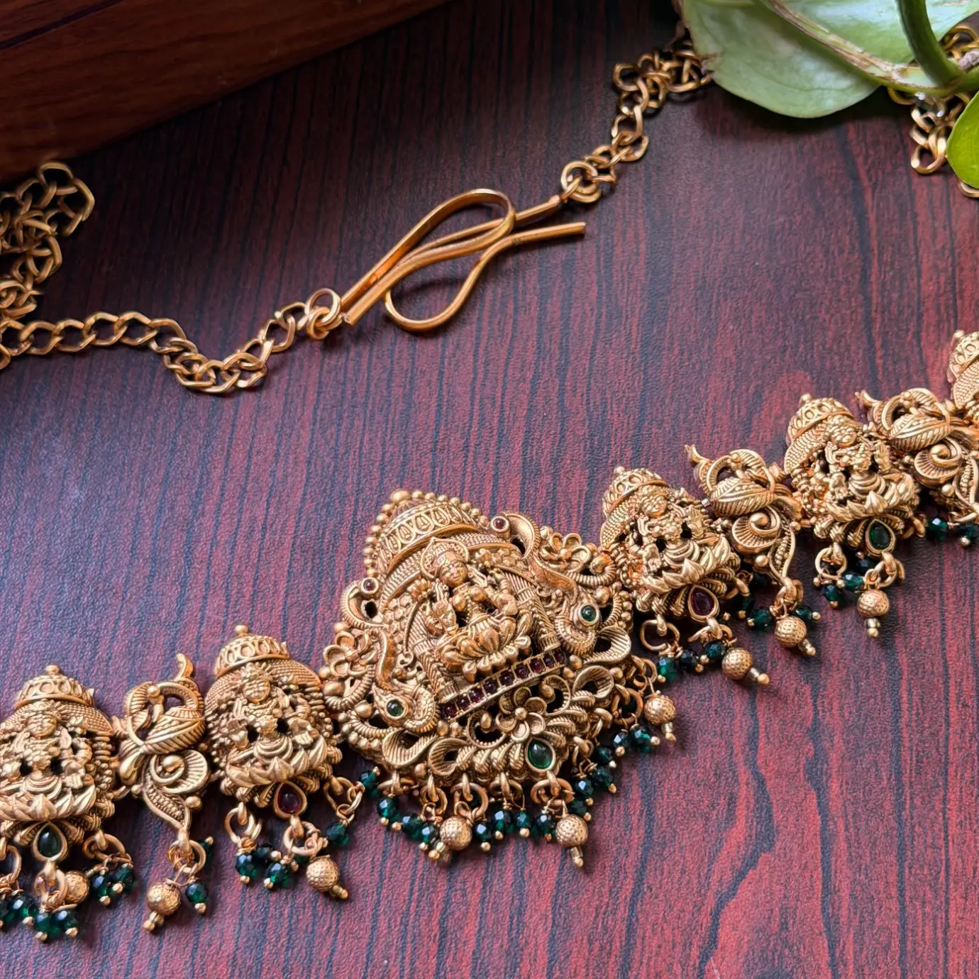 Goddess Lakshmi Antique Temple Vaddanam / Waist Chain with Emerald Green Bead Drops SJMD007