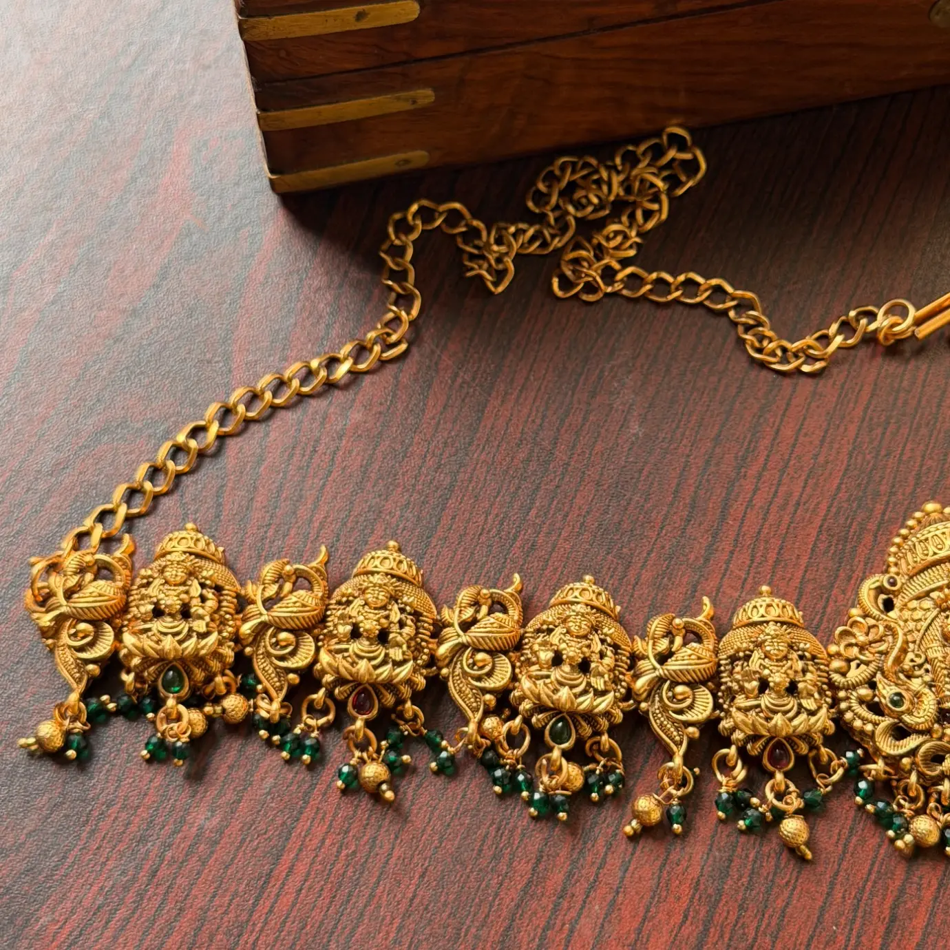 Goddess Lakshmi Antique Temple Vaddanam / Waist Chain with Emerald Green Bead Drops SJMD007