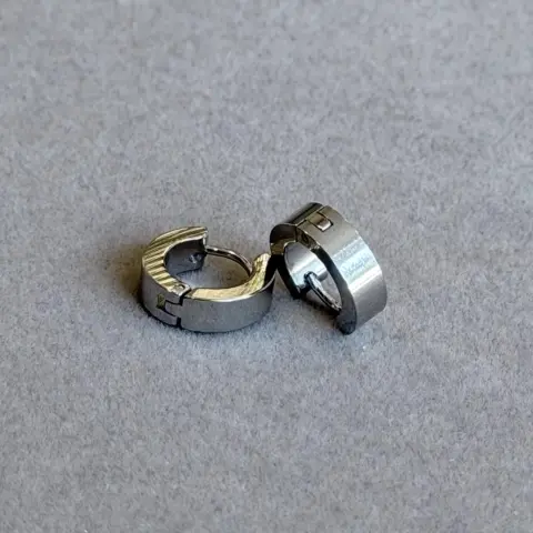 SILVER VIPER HOOP