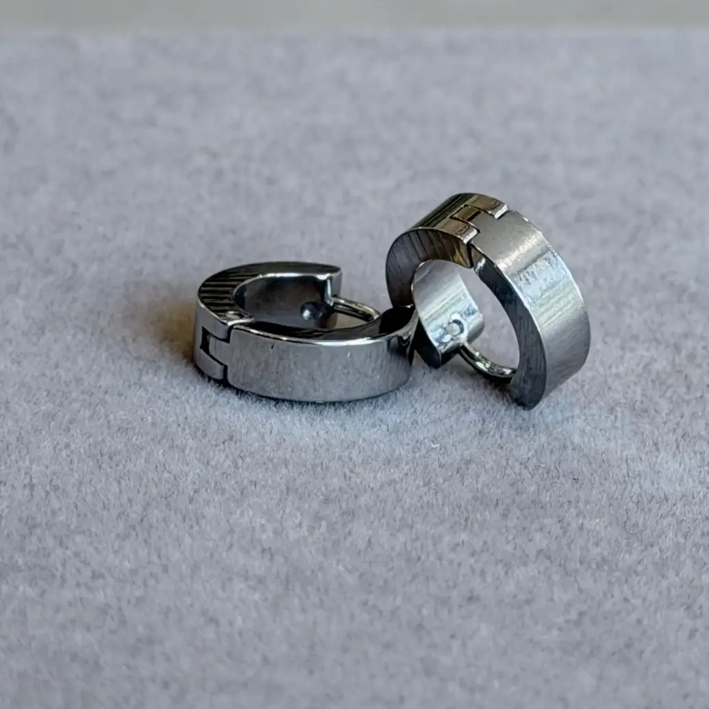 SILVER VIPER HOOP