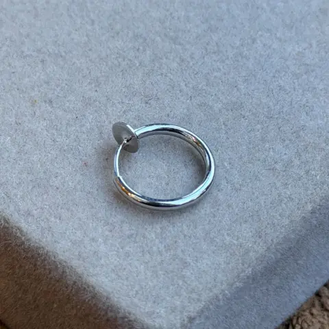 SILVER PUSH BACK ( big )