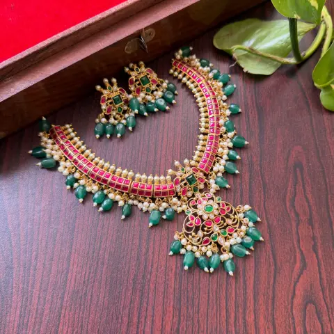 Premium Jadau Kundan Ruby & Emerald Pearl Cluster Choker Set SJPM019