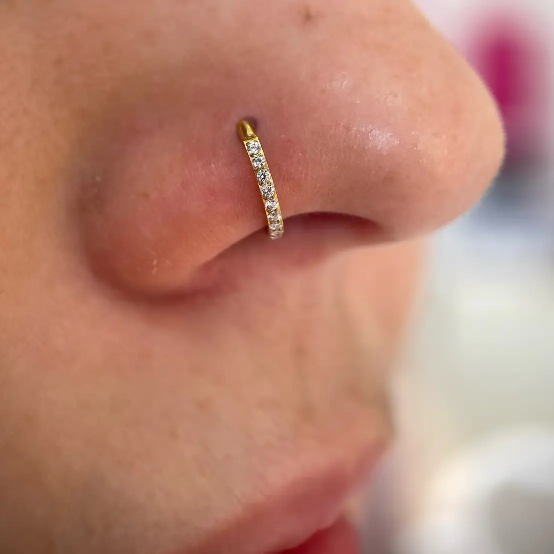 STONE NOSERING