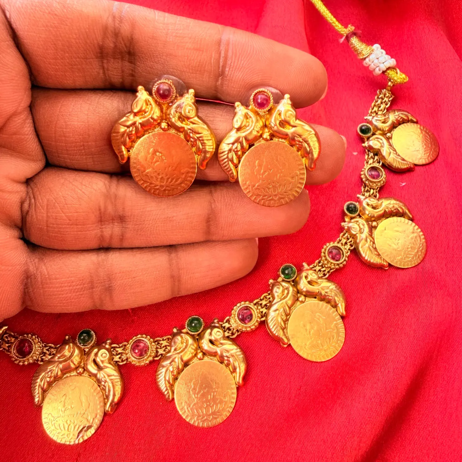 Peacock Kasu Antique Gold Short Necklace  Set SJSN044