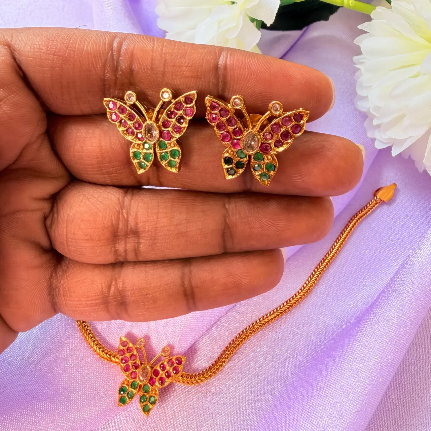 Butterfly Kemp Stone Gold-Plated Short Necklace Set