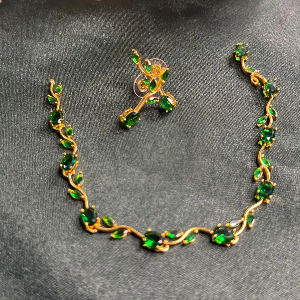 Flower Necklace