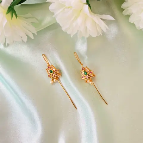 Traditional Kemp Stone Hair Baudi and Ear Pin Set