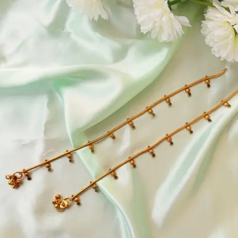 Emerald Stone Beaded Antique Gold Anklets