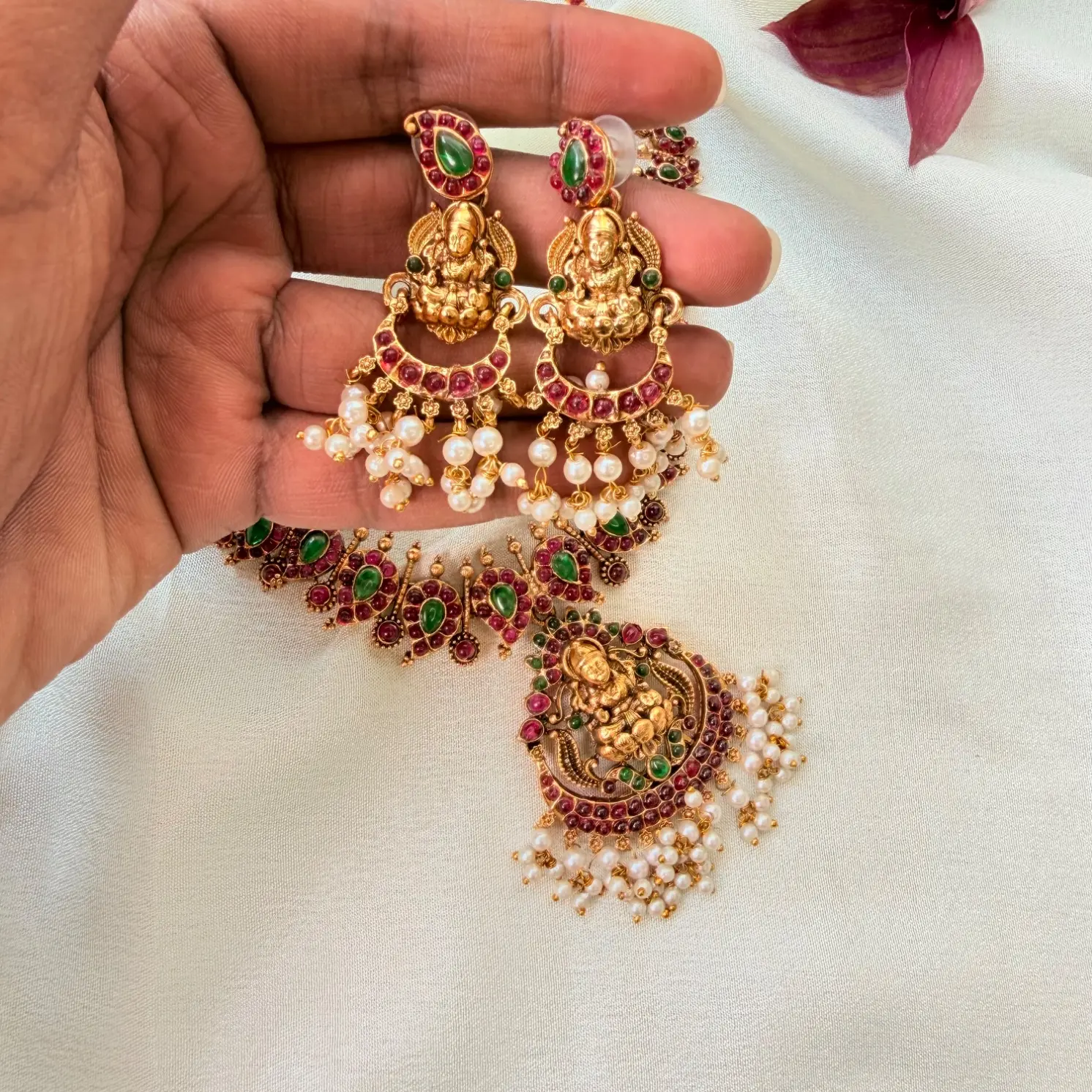 Goddess Lakshmi Antique Gold Temple Necklace Set