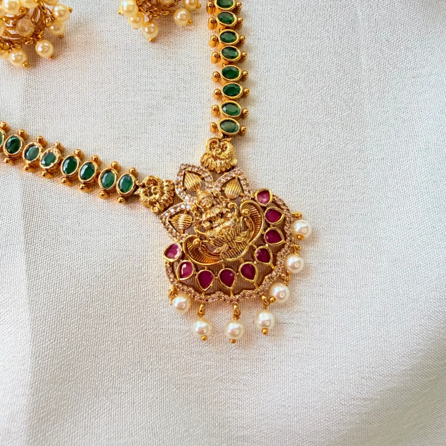 Goddess Lakshmi Emerald & Ruby Stone Medium Necklace Set