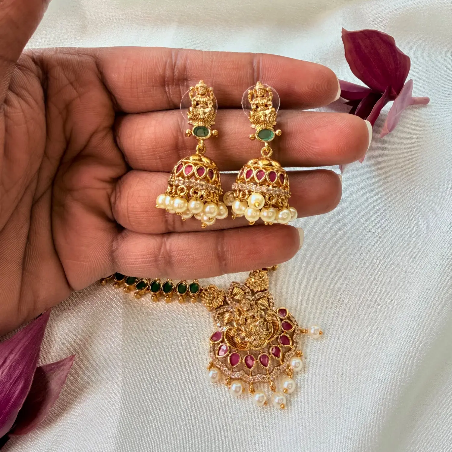 Goddess Lakshmi Emerald & Ruby Stone Medium Necklace Set
