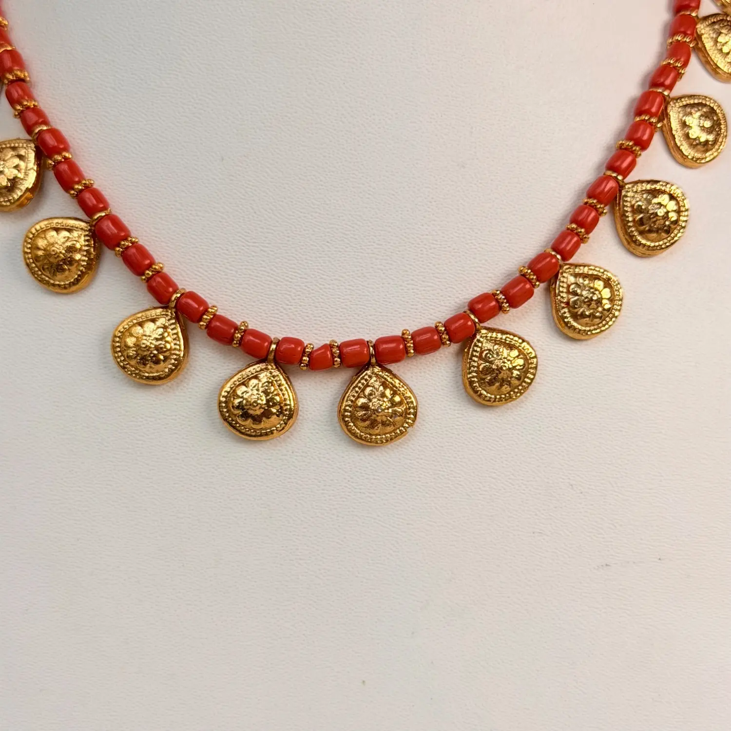 Coral Bead and Gold Coin Motifs Necklace SJSN055