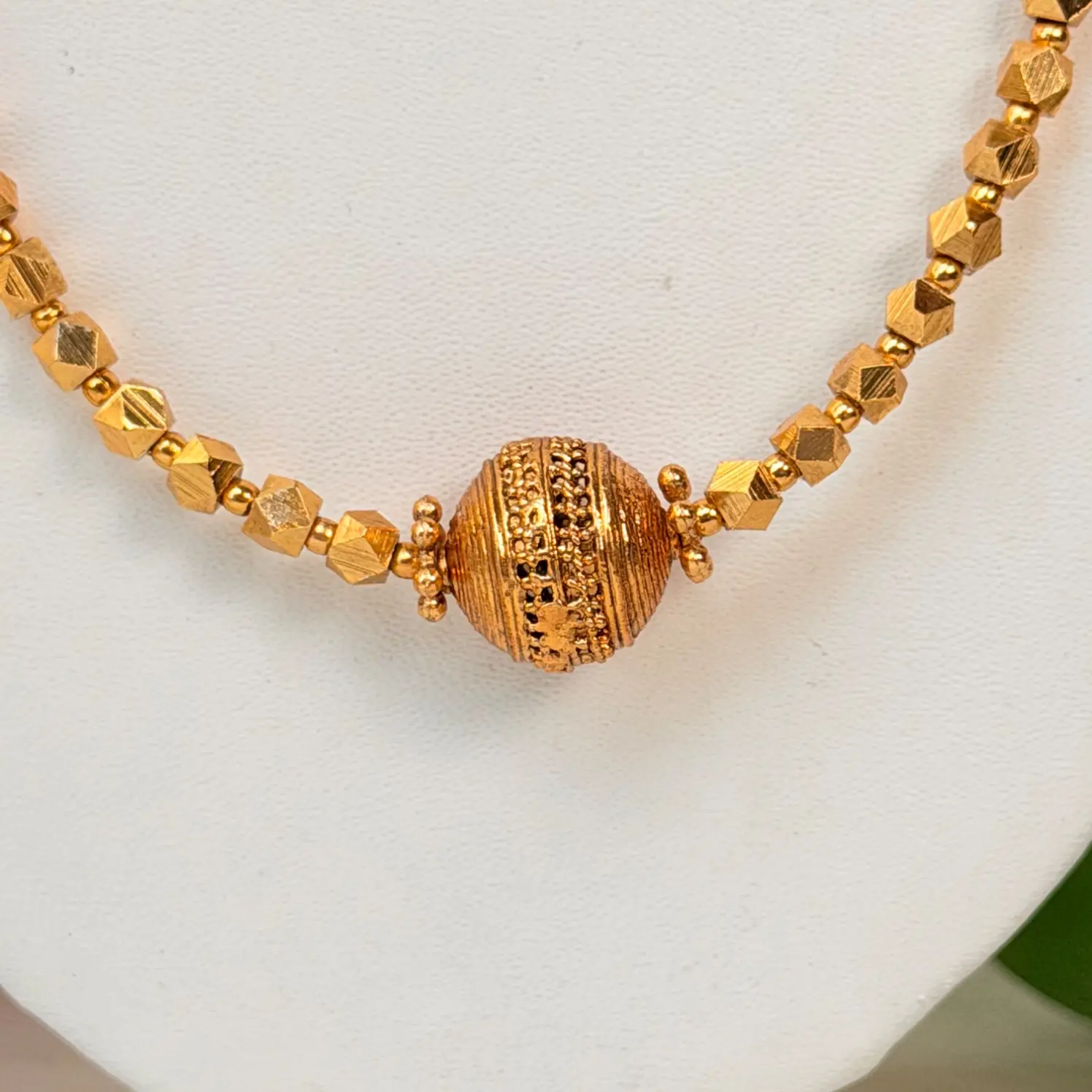 Faceted Gold Beaded Chain Necklace Set with Center Ball and Studs SJMH035