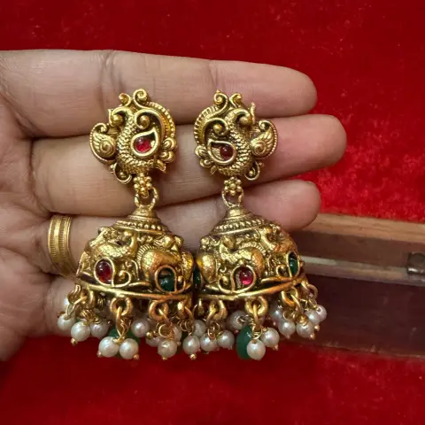 Ambari Mayura Jhumka
