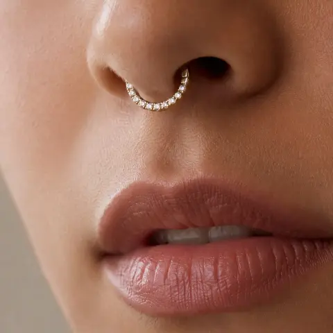 ROUND STONED ( PIERCED )