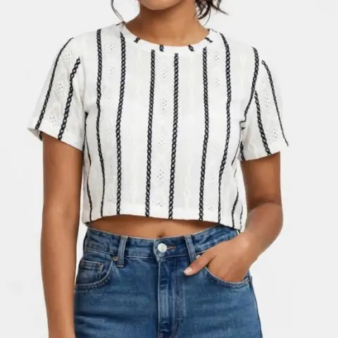 Crop top