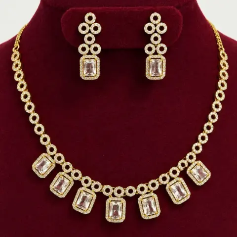 Champagne Halo Necklace