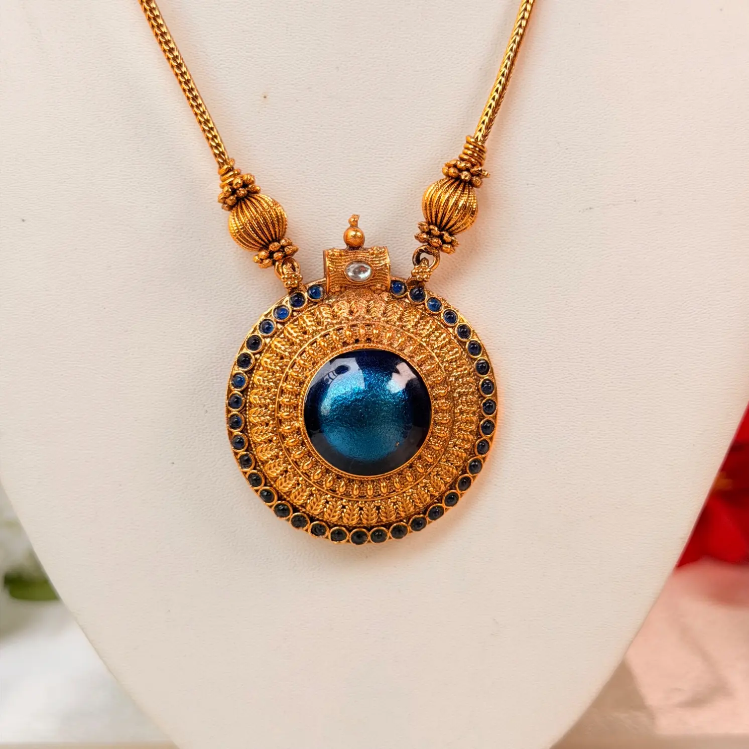 Royal Blue Stone & Antique Gold Pendant Necklace Set with Earrings SJMH042