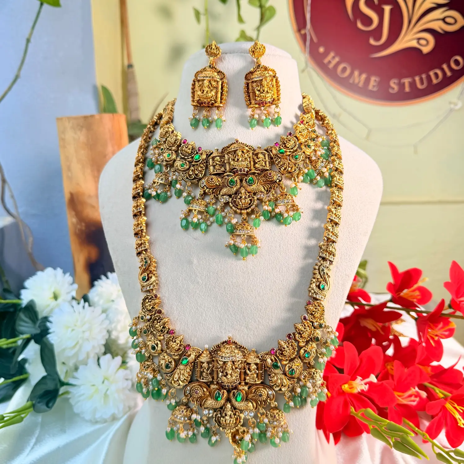 Goddess Lakshmi Temple Bridal Combo Set SJSB022