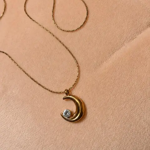 Moon shine