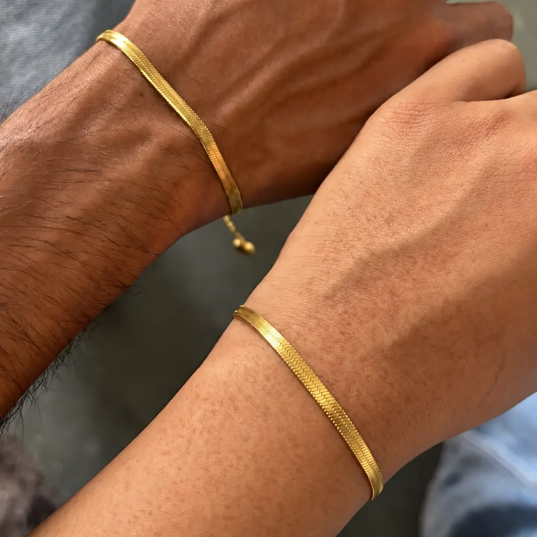 Couple gold