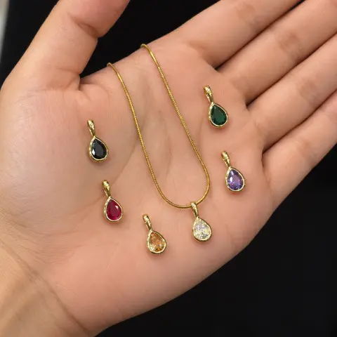 Aurora color change pendant necklace