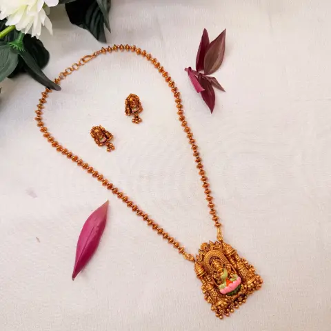 Goddess Lakshmi Temple Motif Pendant Necklace Set SJMH045