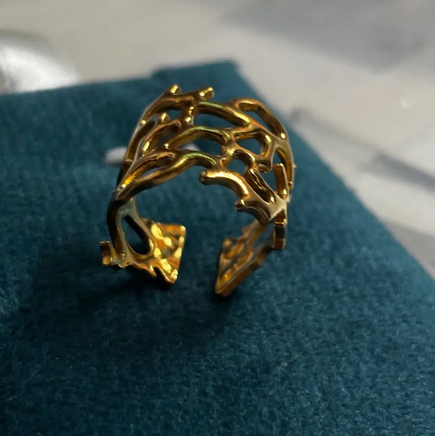 Ring