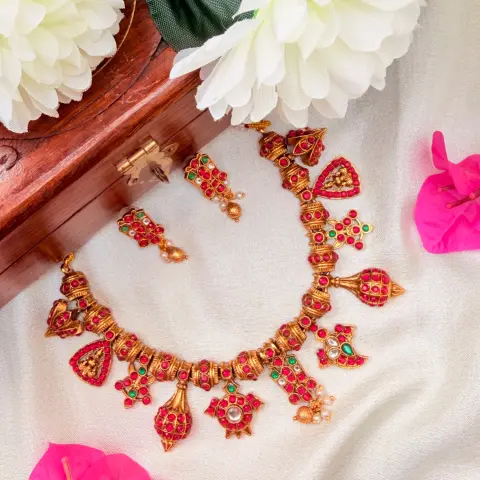 Lord Govinda / Venkateswara Dashavatar-Ayuadha Kemp Necklace Set SJSN058