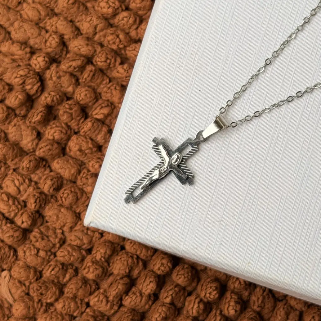 SILVER DIVINE CROSS